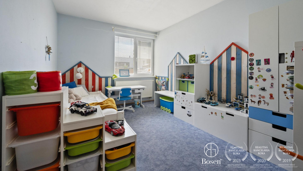 BOSEN | PREDANÉ | 4 izbový rodinný dom, Čierna Voda - Chorvátsky Grob, 692m2