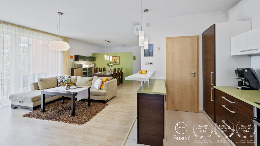 BOSEN | PREDANÉ | 4 izbový rodinný dom, Čierna Voda - Chorvátsky Grob, 692m2