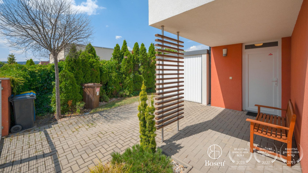 BOSEN | PREDANÉ | 4 izbový rodinný dom, Čierna Voda - Chorvátsky Grob, 692m2