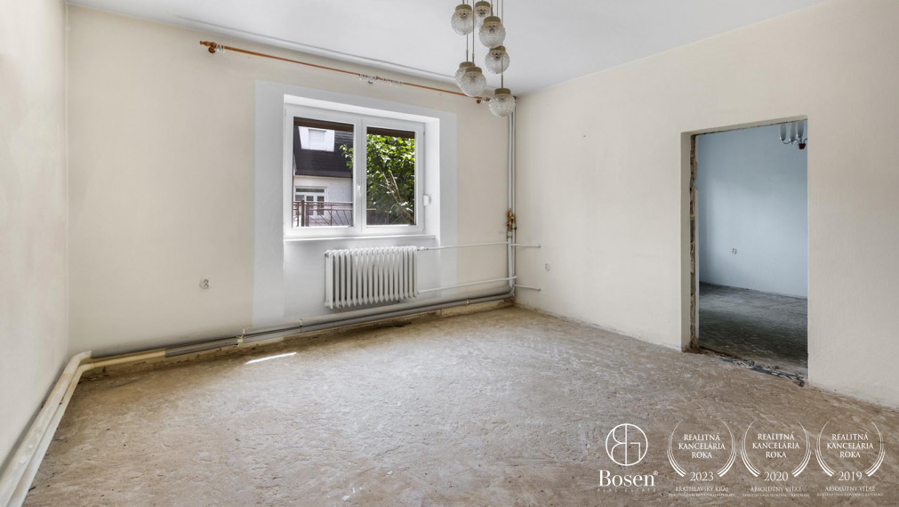 BOSEN | Predaj Rodinného domu so záhradou a garážou, Ružinov-Trnávka, Bratislava, 300 m2