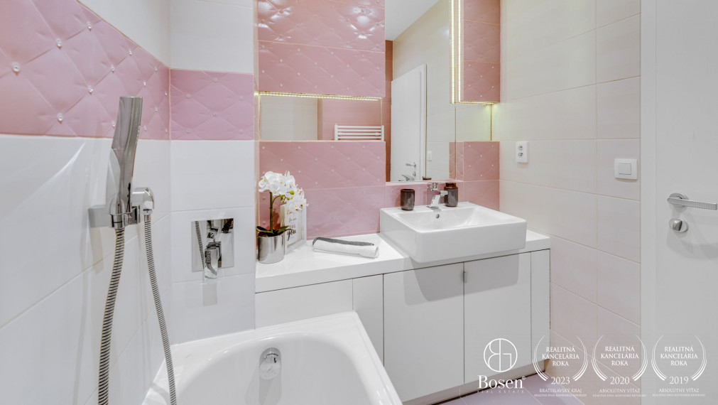 PREDANÉ - BOSEN | 2 izbový byt pri ramene Malého Dunaja, Podunajské Biskupice