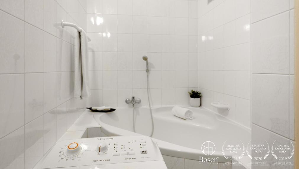 REZERVOVANÝ | Zariadený praktický 1.izbový byt, Rača, Žarnovická, 42 m2