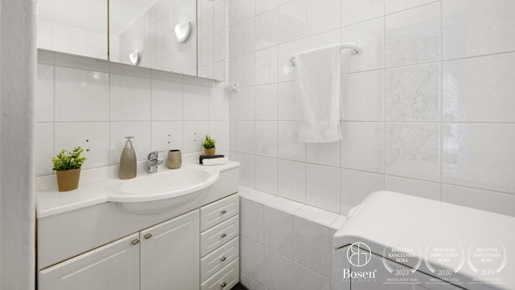 REZERVOVANÝ | Zariadený praktický 1.izbový byt, Rača, Žarnovická, 42 m2