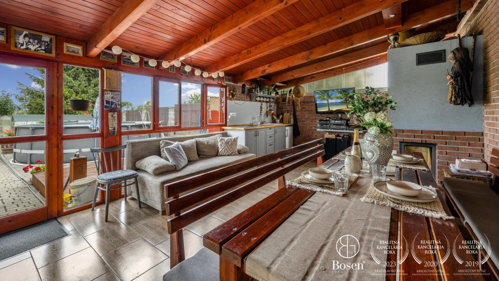 BOSEN | Slnečný 4 izbový rodinný dom s 2 zimnými záhradami, Šenkvice, 800m2