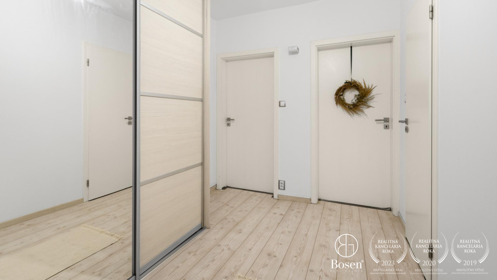 PREDANÉ: BOSEN | 2 izbový byt pri OC Retro, Ružinov, 65 m2