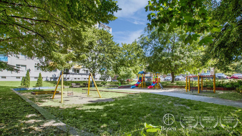 PREDANÉ: BOSEN | 2 izbový byt pri OC Retro, Ružinov, 65 m2