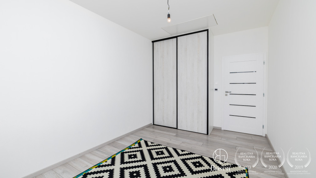 BOSEN | Novostavba 3 izbový rodinný dom so záhradou, Miloslavov