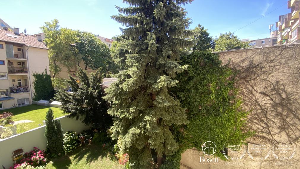 PREDANÉ: BOSEN | Staromestský 3 izb. byt s vysokými stropmi, Podjavorinskej, 96 m2