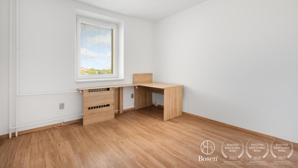 BOSEN | Slnečný 4.izb.byt s loggiou a pivnicou, Ružinov, Babušková, 80 m2