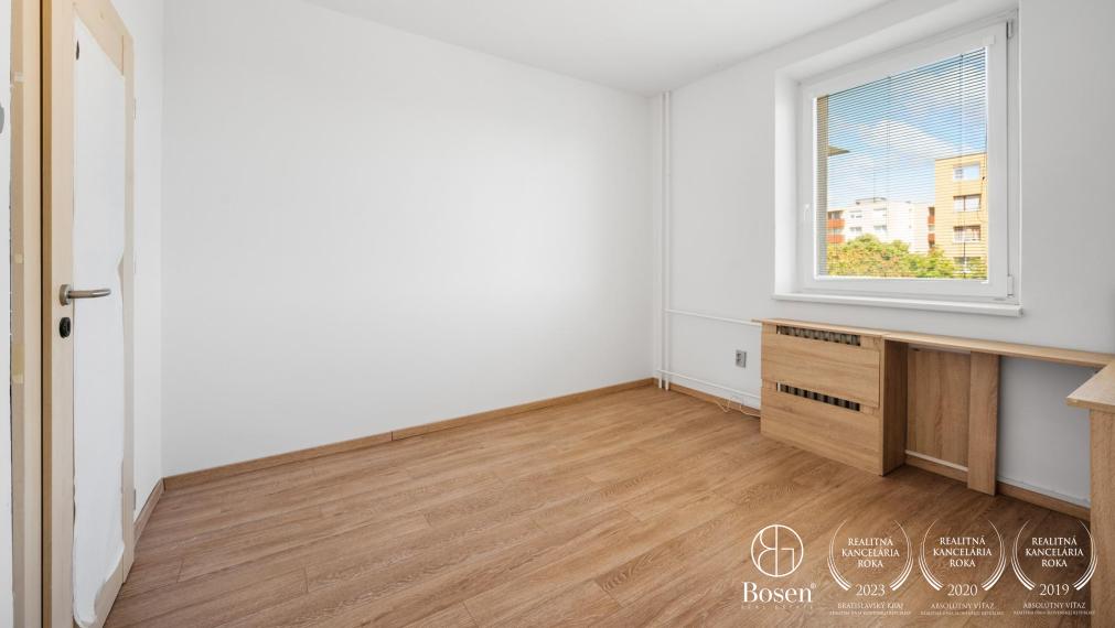 BOSEN | Slnečný 4.izb.byt s loggiou a pivnicou, Ružinov, Babušková, 80 m2