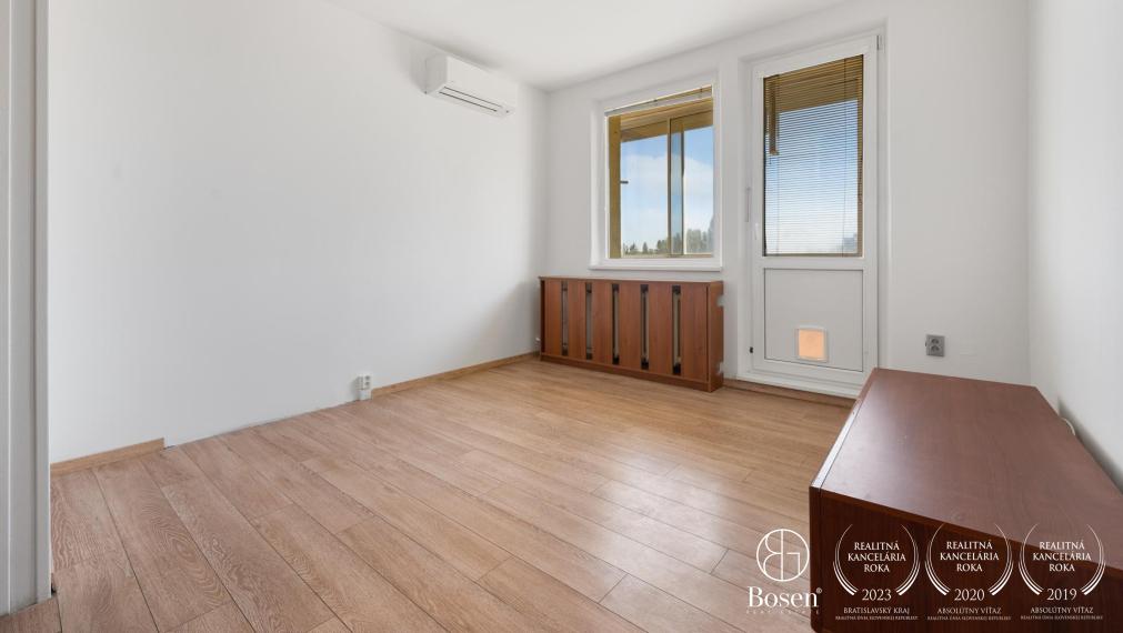 BOSEN | Slnečný 4.izb.byt s loggiou a pivnicou, Ružinov, Babušková, 80 m2