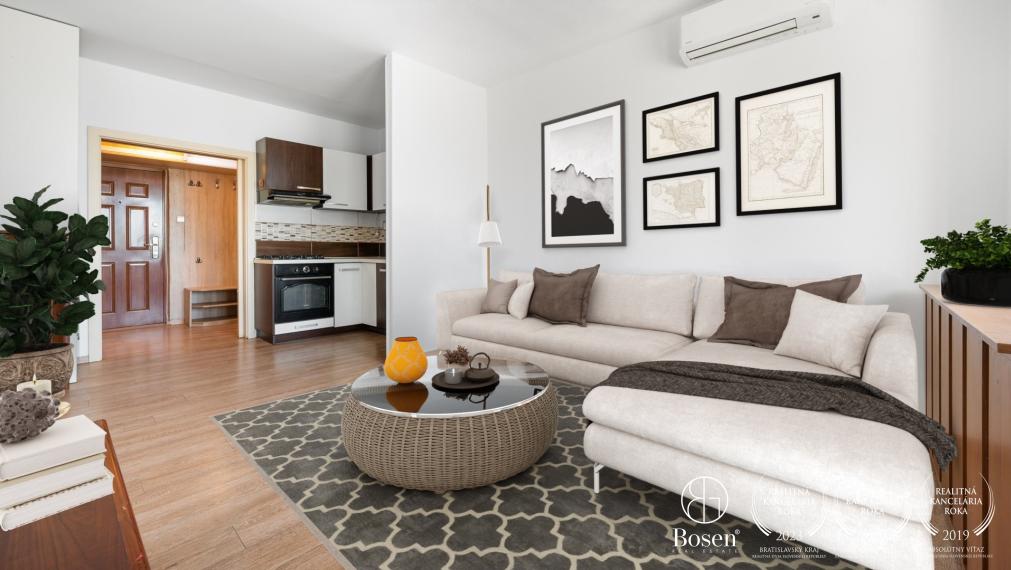 BOSEN | Slnečný 4.izb.byt s loggiou a pivnicou, Ružinov, Babušková, 80 m2