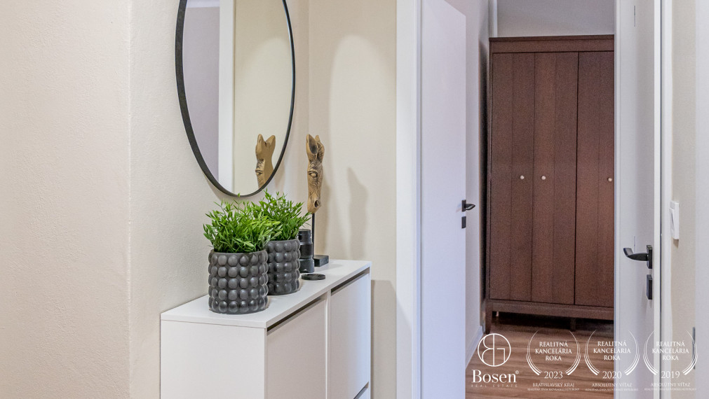 BOSEN | Dizajnový 2 izbový byt v blízkosti Starého Mesta, 53 m2, Záhradnícka