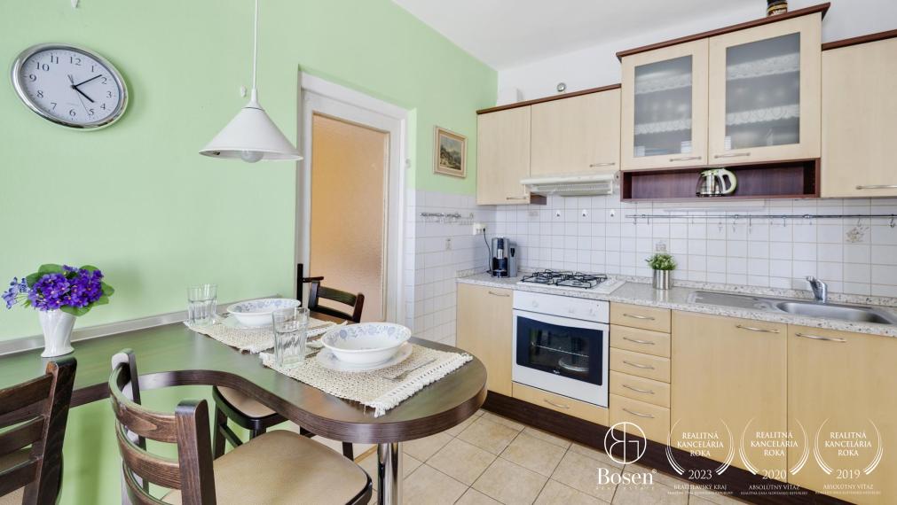 BOSEN | Slnečný 4i byt s priestrannou loggiou, Dúbravka, Lipského, 93,42 m2