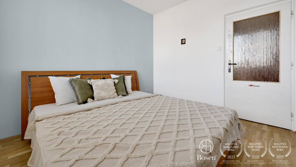 BOSEN | Slnečný 4i byt s priestrannou loggiou, Dúbravka, Lipského, 93,42 m2