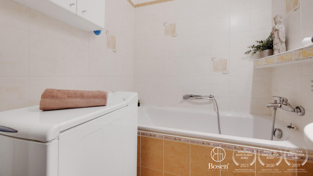 BOSEN | Slnečný 4i byt s priestrannou loggiou, Dúbravka, Lipského, 93,42 m2