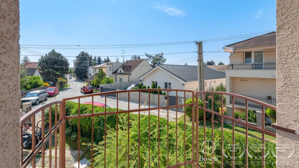 PREDANÉ - BOSEN | 2 izbový slnečný byt s parkovaním, Bernolákovo