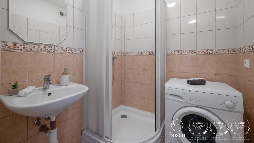 Predané BOSEN | Slnečný 1 izbový byt v novostavbe, Senec