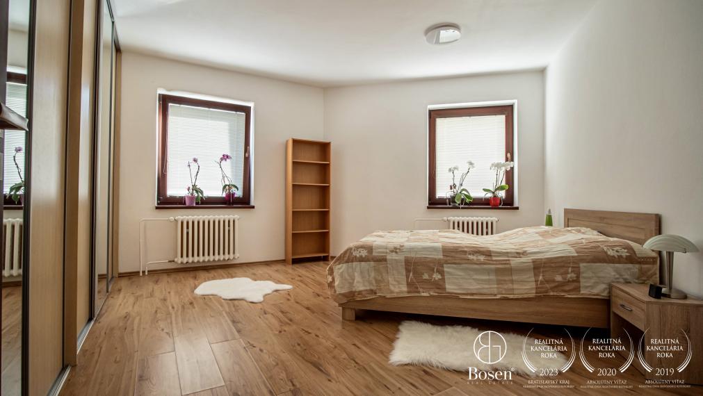 BOSEN | NA PREDAJ 3i tehlový byt - Trenčín 78m2