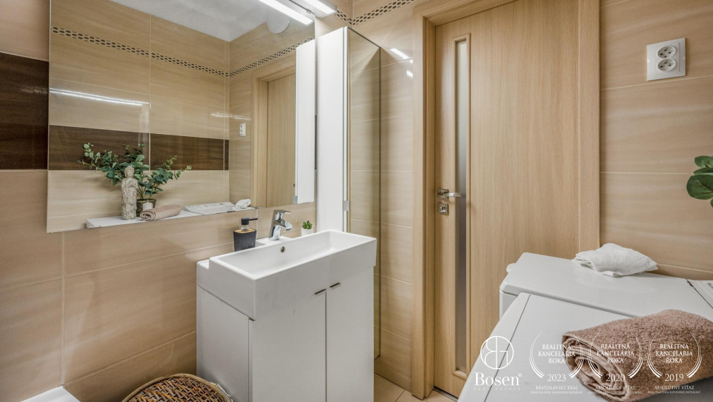 PREDANÉ: BOSEN | Zariadený 3 izb. byt na začiatku Petržalky, Gessayova, 73 m2