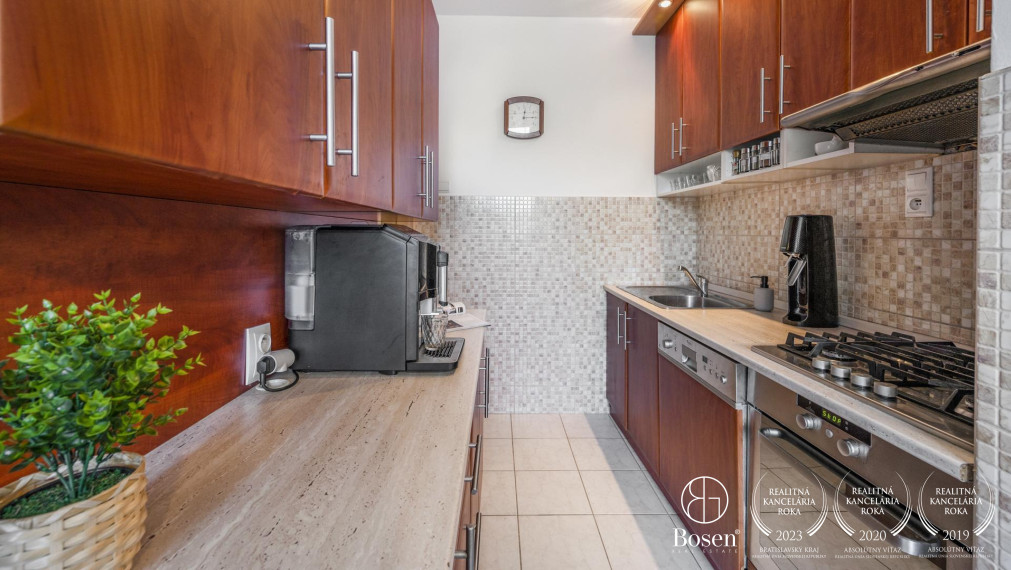 PREDANÉ: BOSEN | Zariadený 3 izb. byt na začiatku Petržalky, Gessayova, 73 m2