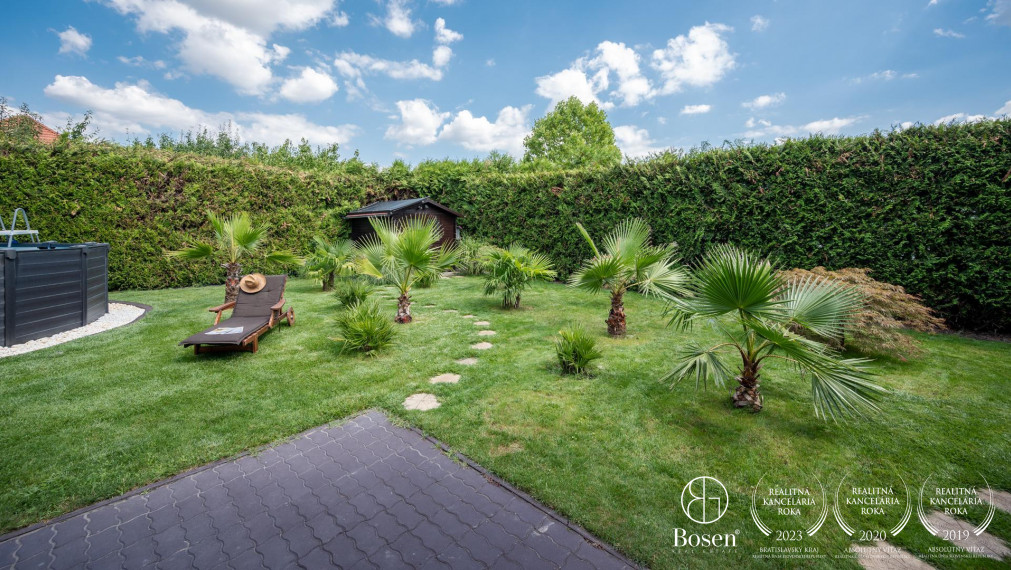 BOSEN | 9 izbový rodinný dom so zimnou záhradou a garážou, Mosonmagyaróvár, 736 m2