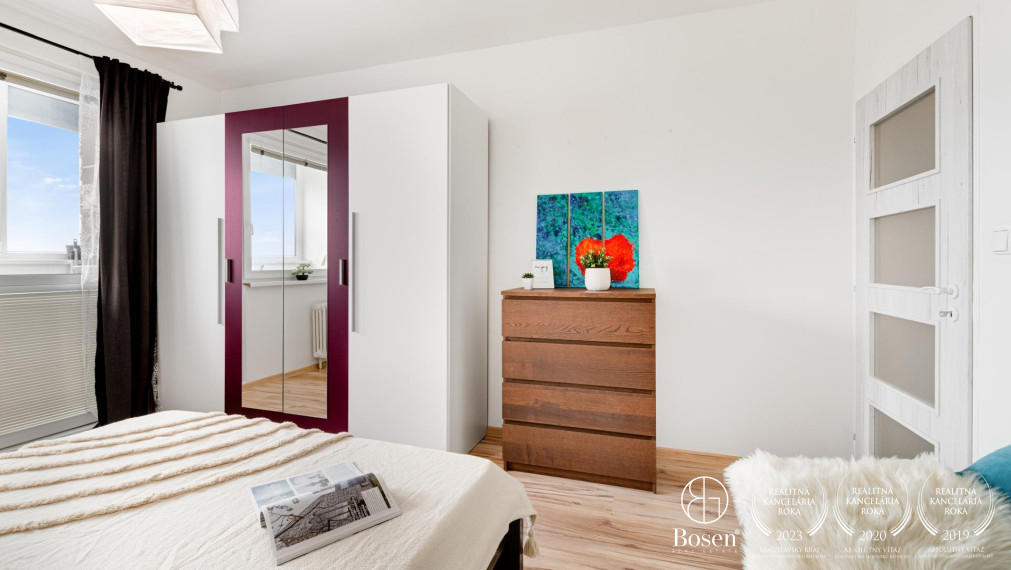 BOSEN | 2 izbový byt s dvomi loggiami, zariadený v Bratislave na Budatínskej ul.