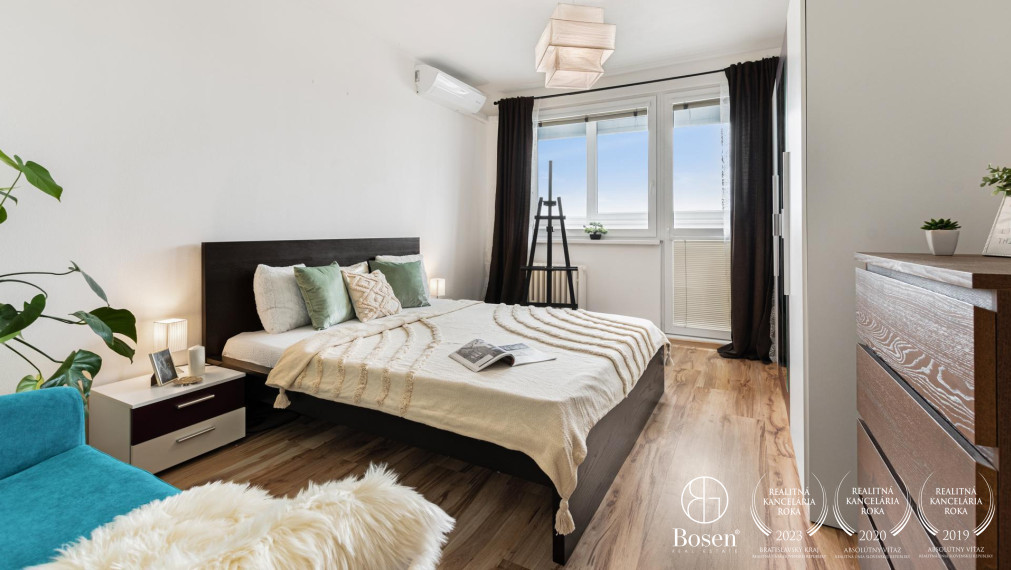 BOSEN | 2 izbový byt s dvomi loggiami, zariadený v Bratislave na Budatínskej ul.