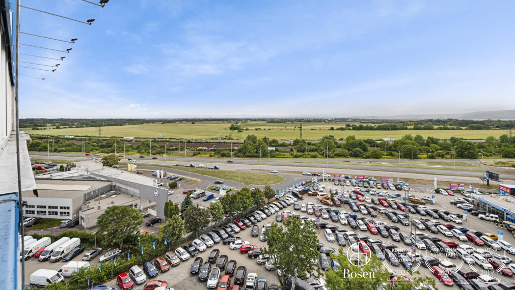 BOSEN | 2 izbový byt s dvomi loggiami, zariadený v Bratislave na Budatínskej ul.