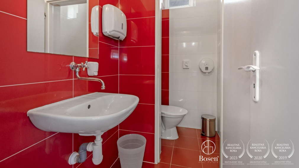 BOSEN | Nebytový priestor na prenájom Malacky centrum