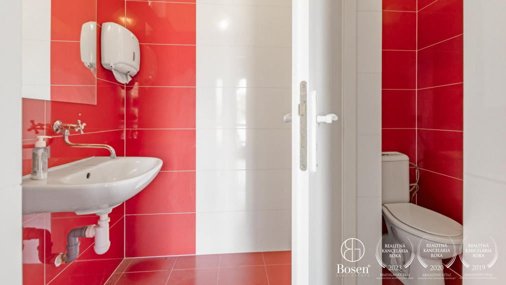 BOSEN | Nebytový priestor na prenájom Malacky centrum