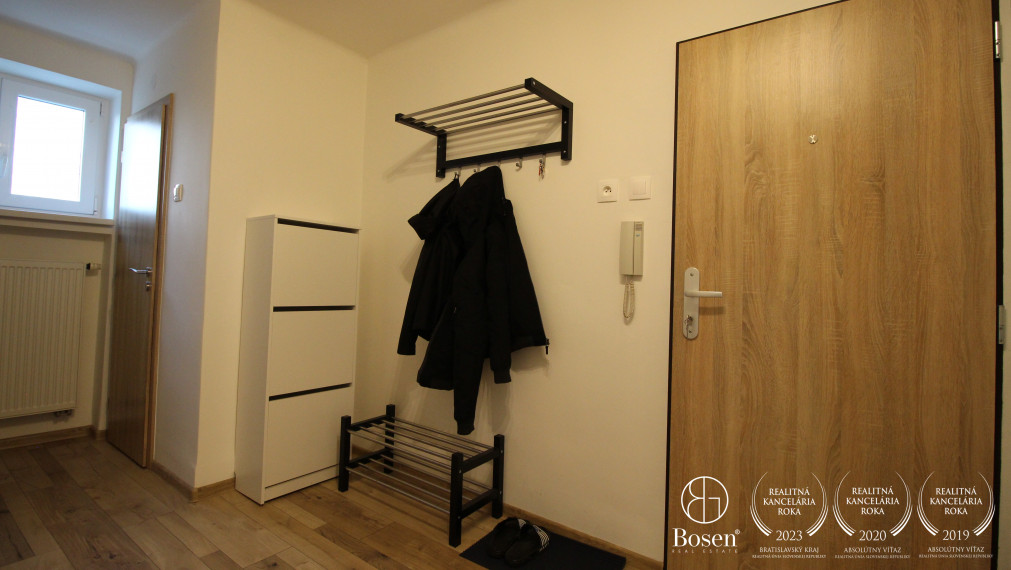 Na prenájom priestranný 2 izbový byt Malacky