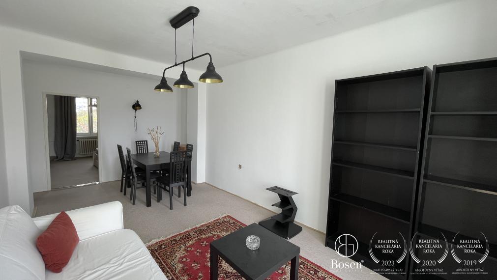 Priestranný 2 izb.byt s balkónom, výhlad na Štrkovecké jazero, Ružinov, Stropkovská, 60 m2