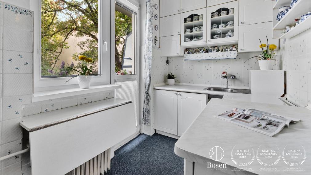 BOSEN | REZERVOVANÝ 2,5 izbový byt vo výbornej lokalite v centre mesta, Staré Mesto, 73,11 m2