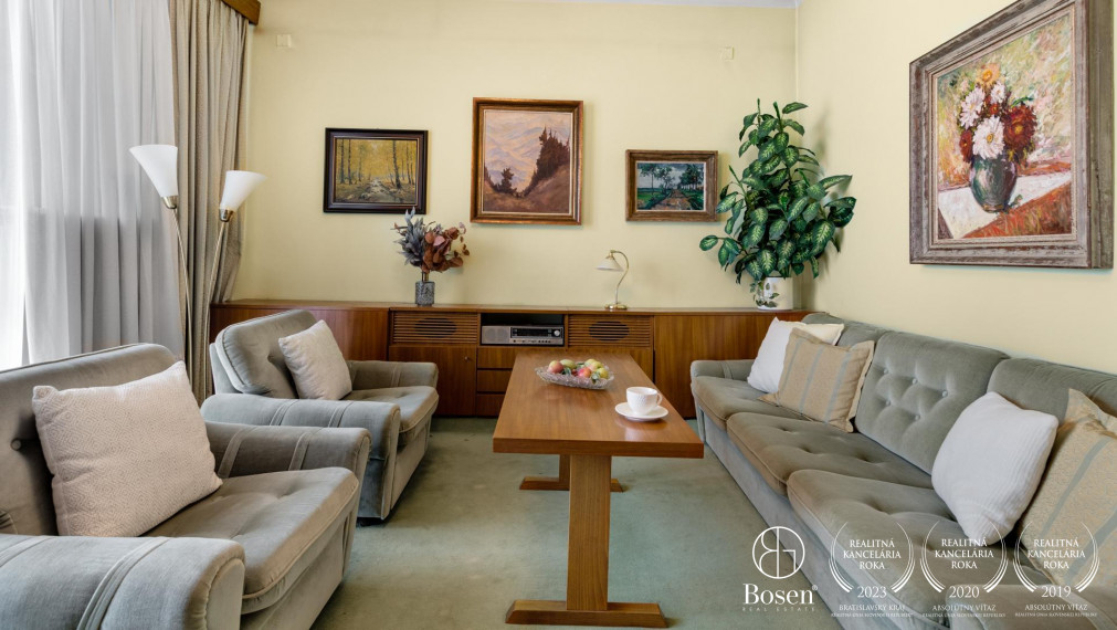 BOSEN | REZERVOVANÝ 2,5 izbový byt vo výbornej lokalite v centre mesta, Staré Mesto, 73,11 m2