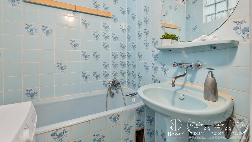 BOSEN | REZERVOVANÝ 2,5 izbový byt vo výbornej lokalite v centre mesta, Staré Mesto, 73,11 m2