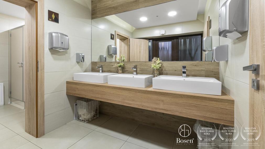 BOSEN | Predaj Penziónu pri Vodnom raji, Vyhne, 504 m²