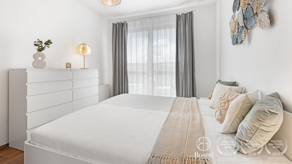 PRENAJATÉ | BOSEN | Prenájom zariadený slnečný 3 izbový byt s garážovým státim, ulica Nejedlého, Bratislava - m.č. Dúbravka