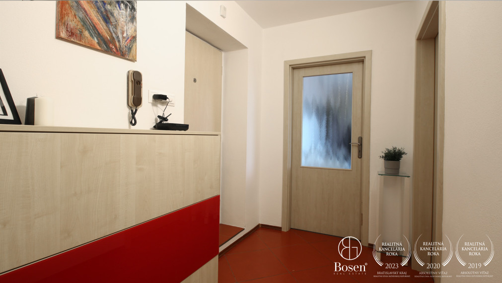 BOSEN | 2 izbový byt s krásnym výhľadom na Bratislavu, prenájom, Pluhová BA