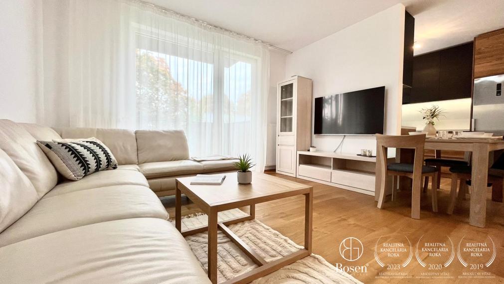 BOSEN | Prenájom slnečný 3 izbový byt s  balkónom, ulica Na Križovatkách, Bratislava