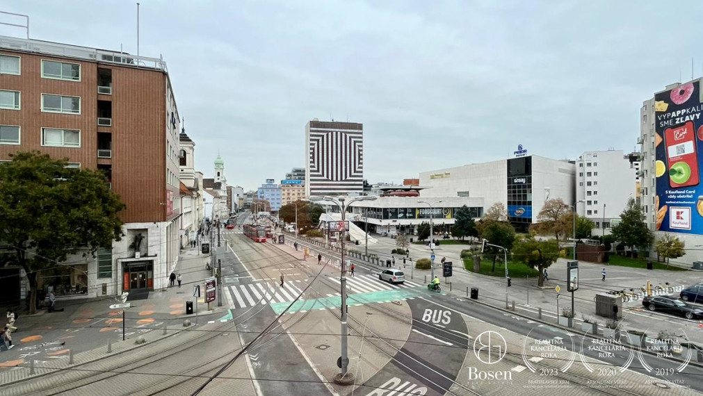 BOSEN | 1,5 izbový byt centre Bratislavy, Námestie SNP, Bratislava - Staré Mesto