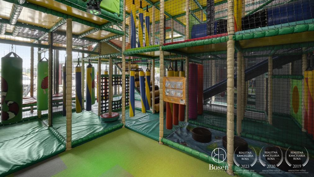 BOSEN | LEON detské centrum, Slnečnice