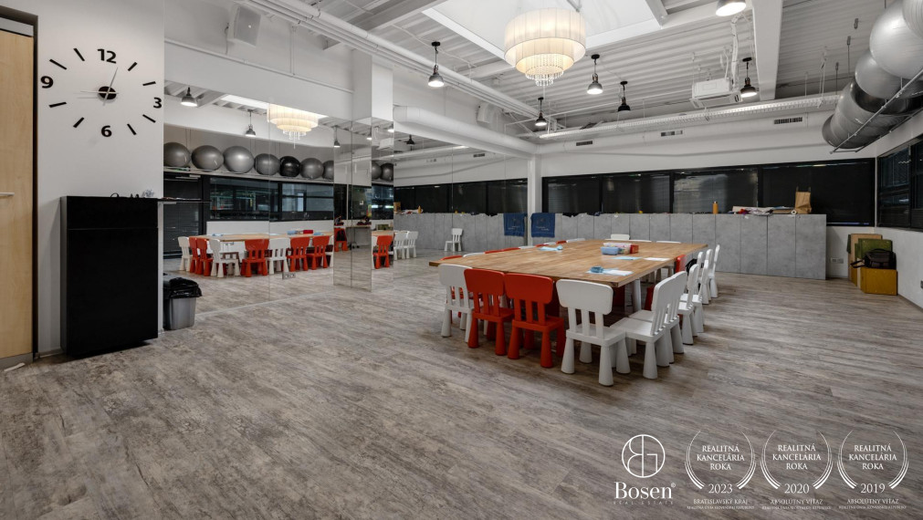 BOSEN | LEON detské centrum, Slnečnice