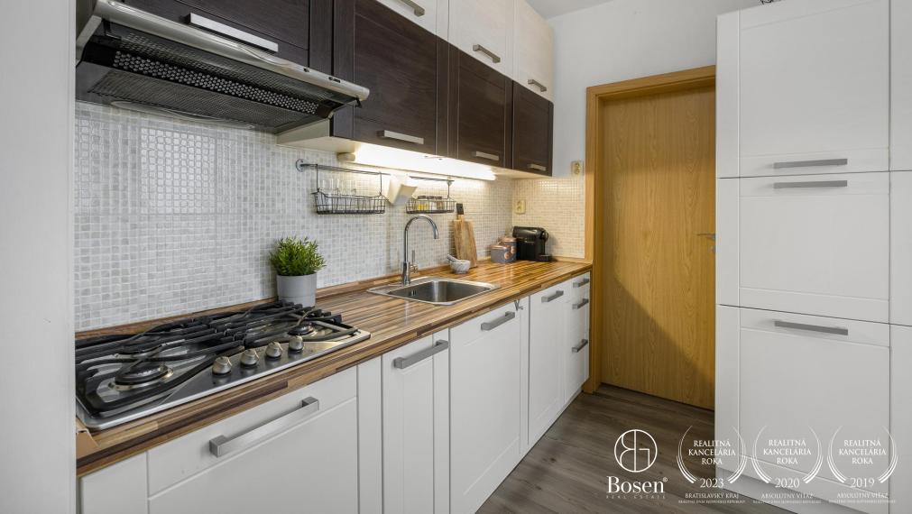 PREDANÉ BOSEN | 3 izbový slnečný klimatizovaný byt v tichej lokalite Bratislava - Podunajské Biskupice