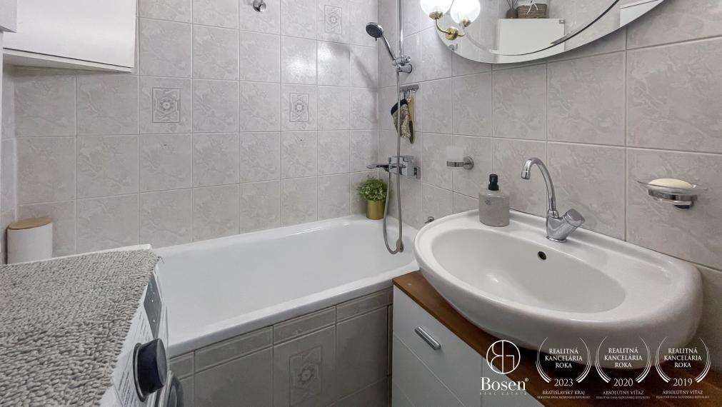 PREDANÉ BOSEN | 3 izbový slnečný klimatizovaný byt v tichej lokalite Bratislava - Podunajské Biskupice