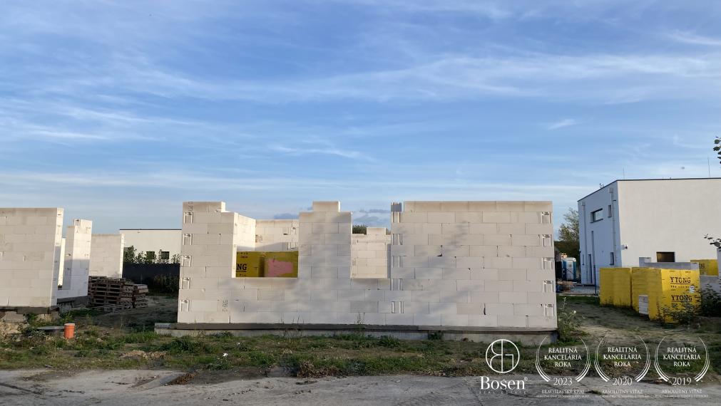 BOSEN | Predaj stavba rodinného domu na pozemku o výmere 337 m2, Vojka nad Dunajom