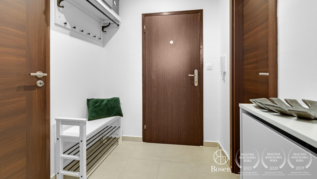 BOSEN | Moderný kompletne zariadený 2.izb.byt, Rovnianková, 37 m2