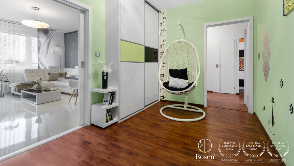 PREDANÉ: BOSEN | Zariadený 3 izb. byt s dvomi loggiami, Petržalka, 87 m2