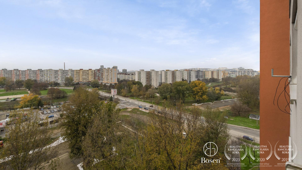 PREDANÉ: BOSEN | Zariadený 3 izb. byt s dvomi loggiami, Petržalka, 87 m2