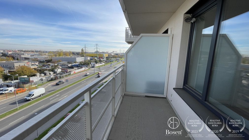 BOSEN | Praktický 2.izb.byt s balkónom a kobkou v projekte Galvaniho Dvory, Ružinov, 50m2